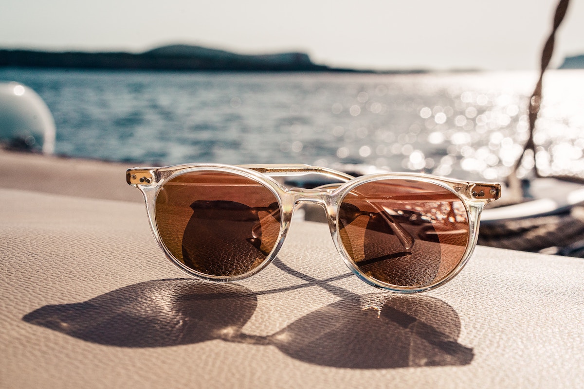 Cómo encontrar las mejores gafas de sol para su salud ocular